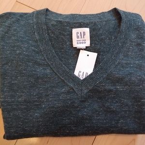 GAP Green V-neck LS thin sweater size Small